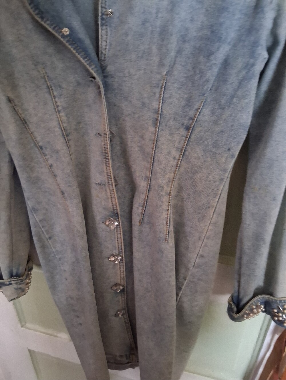 Women’s Light Blue Denim Jeans Vintage Items